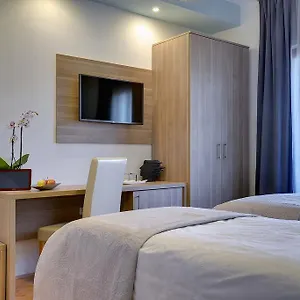Marina & Parking Free Bed & Breakfast